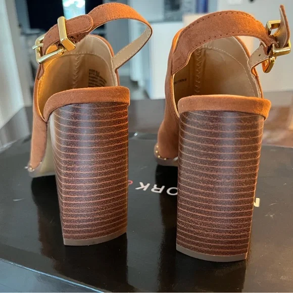 NY&C Sling Back Peep Toe Boot Brand New in Box Never Worn - Picture 5 of 10